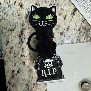 Bath & Body Works Black Cat Nightlight wallflower diffuser